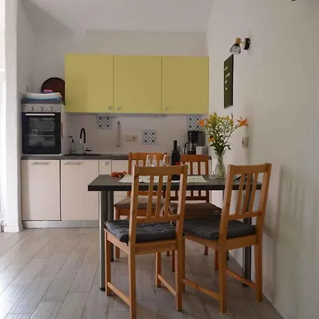 In - Istrien 42541 Apartman *