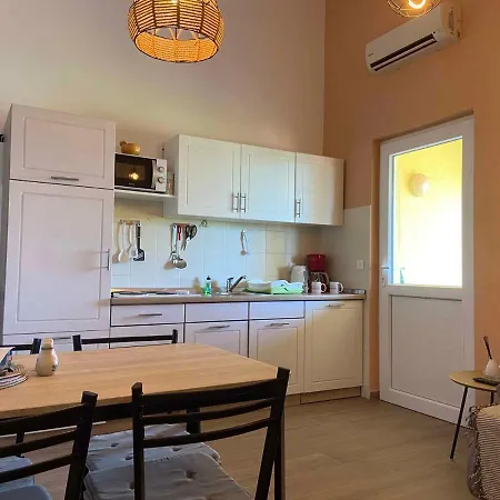 In - Istrien 42541 Apartment Porec